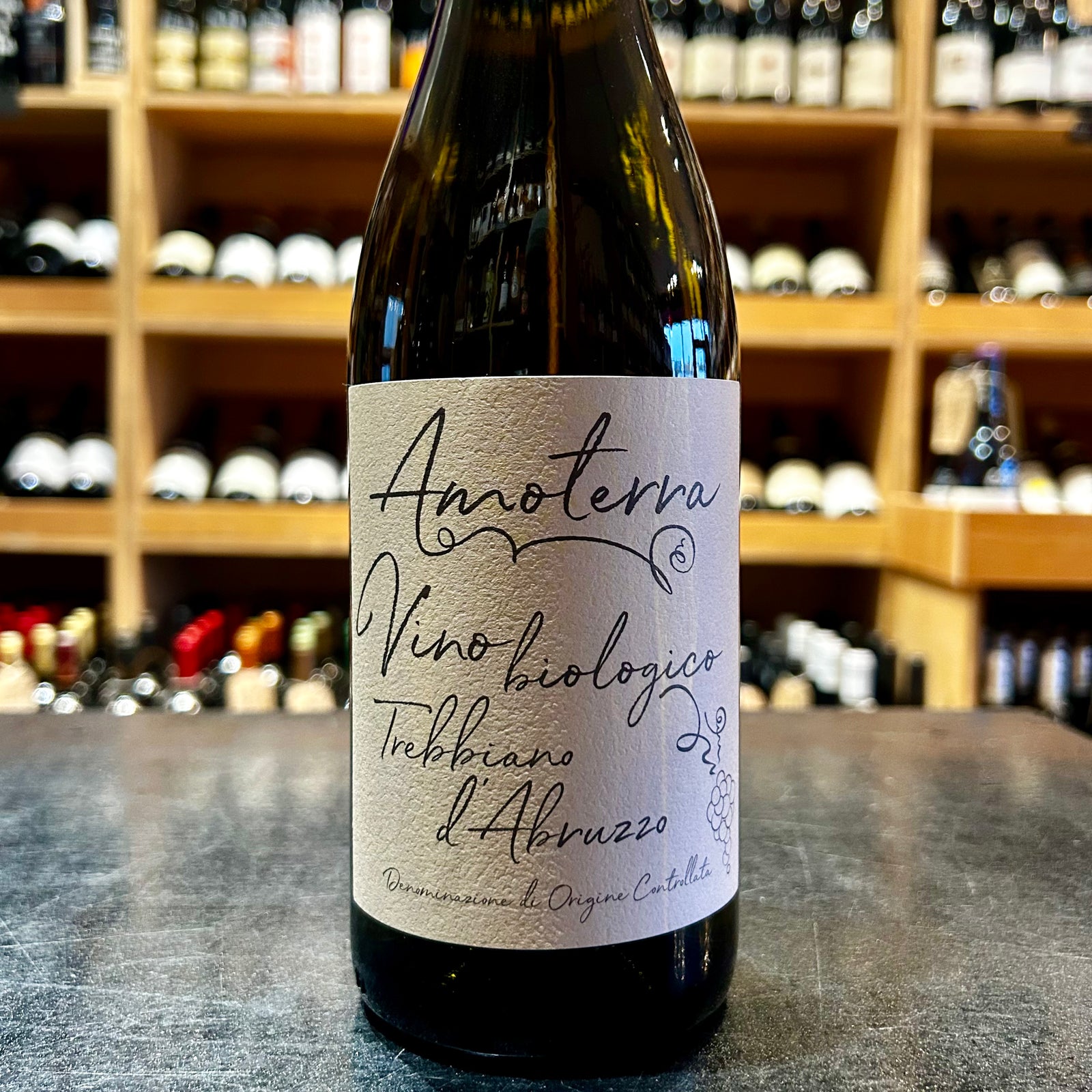 Amoterra Trebbiano D'Abruzzo Organic 2024 - Butler's Wine Cellar Brighton