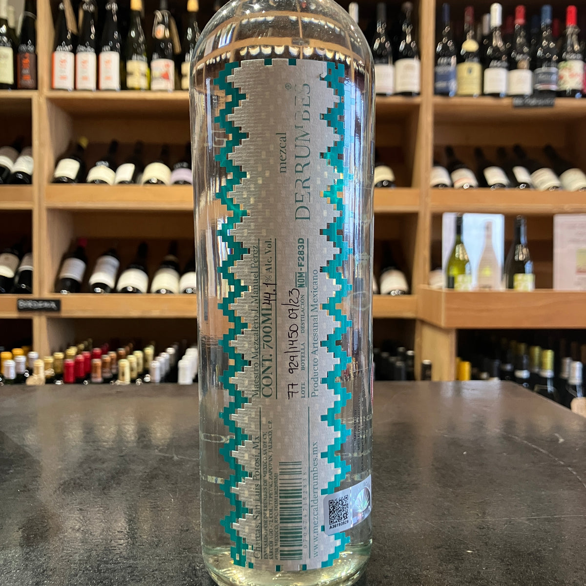 Derrumbes San Luis Potosi Mezcal 70cl 43% - Butler's Wine Cellar Brighton