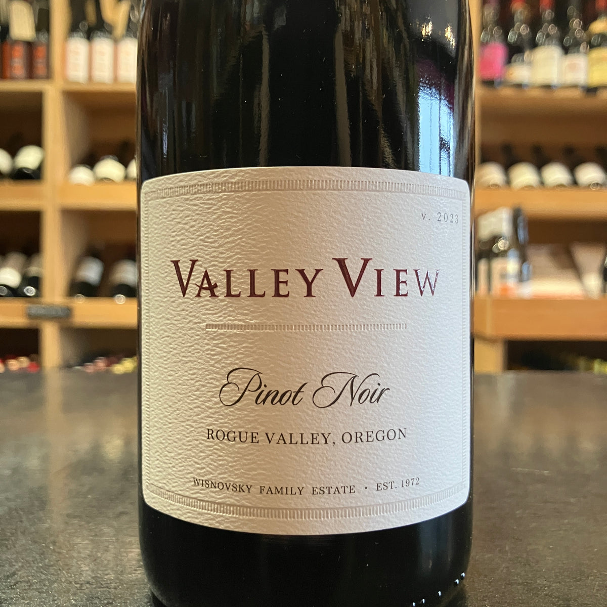 Valley View Winery Estate Pinot Noir, Wisnovsky Family Estate 2024