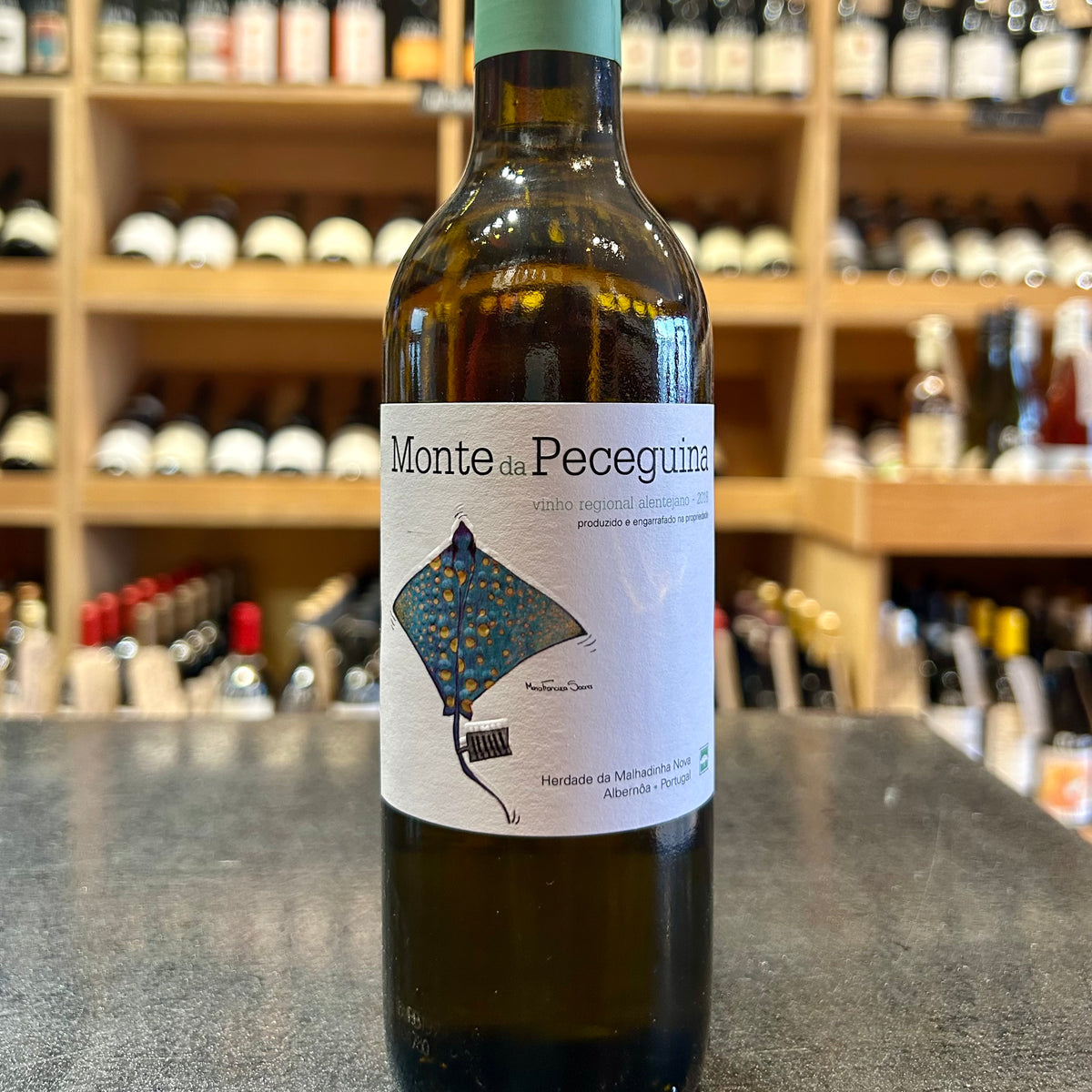 Monte de Peceguina Branco 2018 half - Butler&#39;s Wine Cellar Brighton